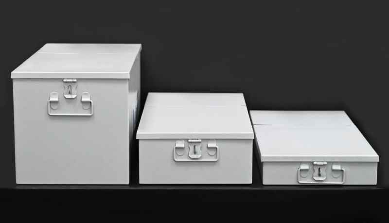 Find the Ideal Safe Deposit Box Size Tailored to Your Needs and Valuables A range of safe deposit boxes in various sizes, designed to accommodate diverse needs and valuables